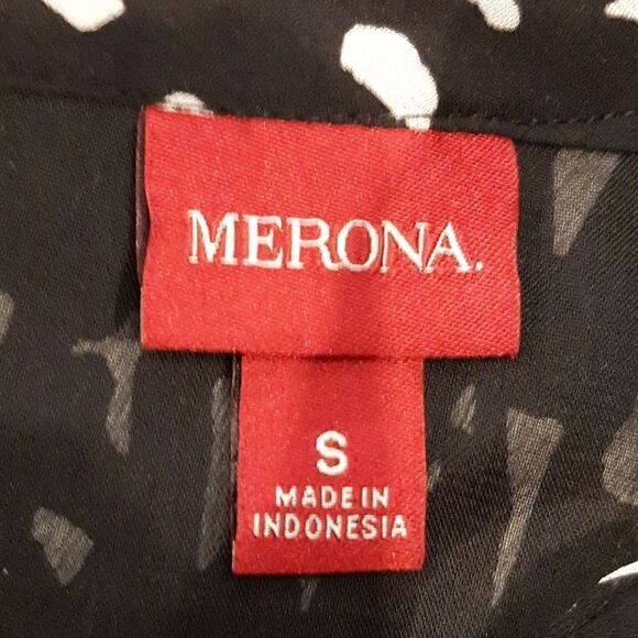 Merona Black and White Lined Tank Top with Ruffles and Buttons at Neck - Picture 8 of 8